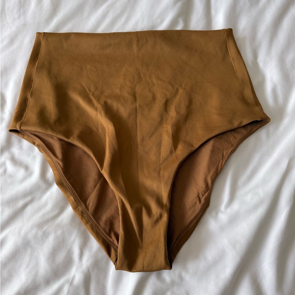 Left On Friday Swim Bottom